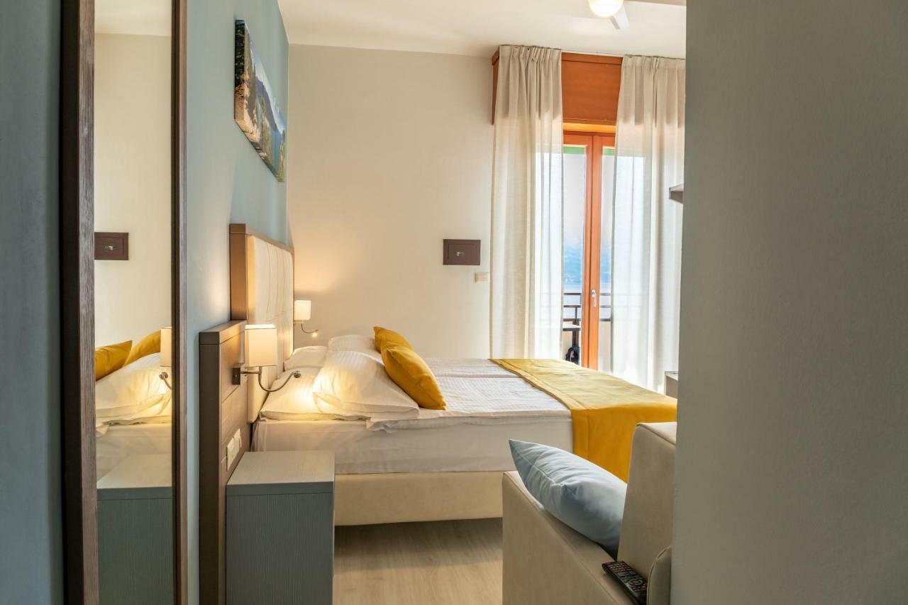 Hotel Limone 3*