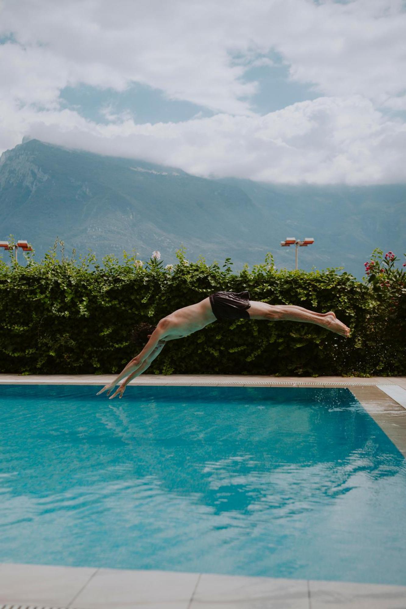 Hotel Limone 3*