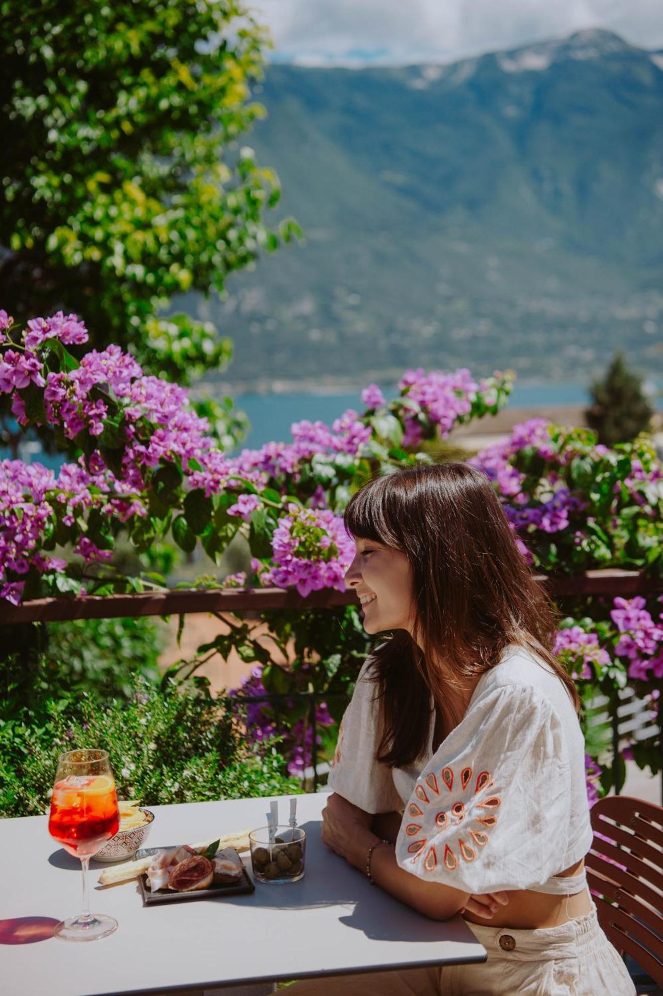 Hotel Limone 3*