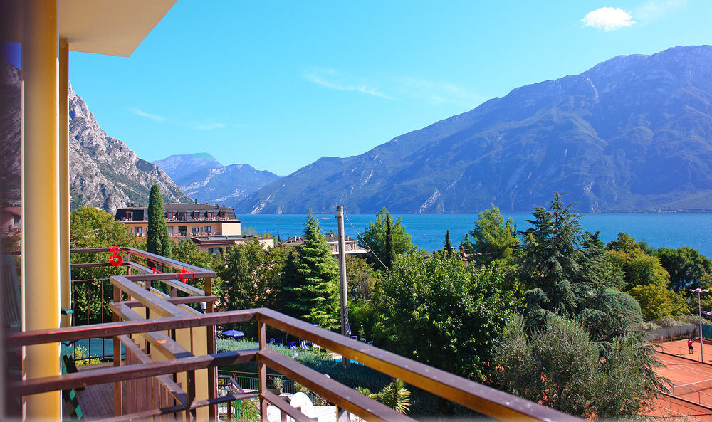 Limone Hotel