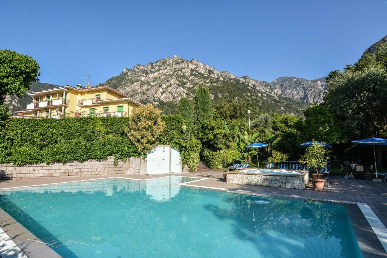 Limone 3* Limone sul Garda